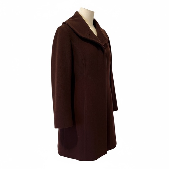 🍷 Anne Klein Wool Blend Coat – Size 12P – Deep Wine Burgundy - Picture 2 of 10